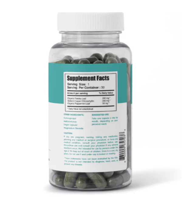 Les capsules de chlorophylle éliminent les odeurs corporelles